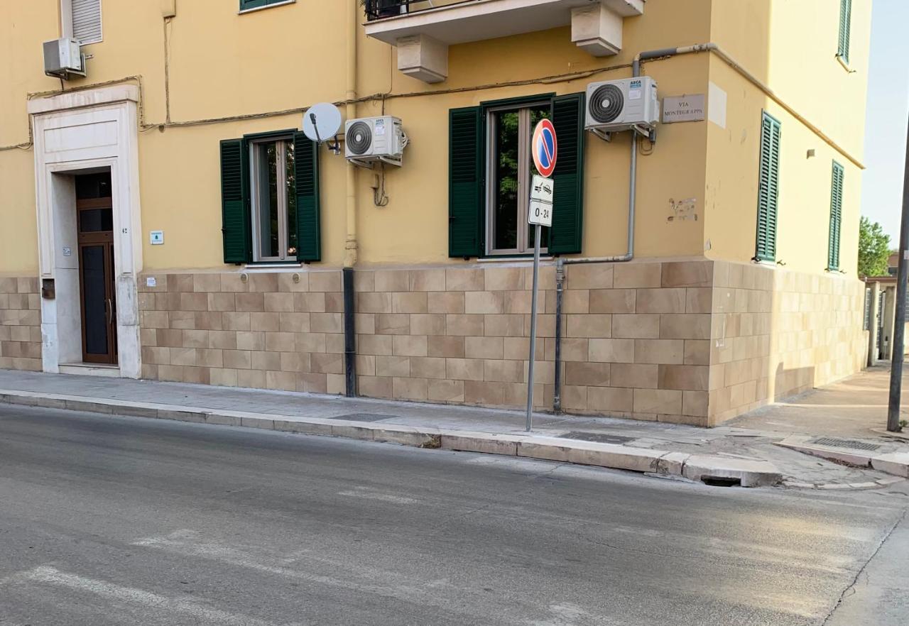 B&B Piano Romano -Con Parcheggio Privato Gratuito- Фоджа Екстер'єр фото